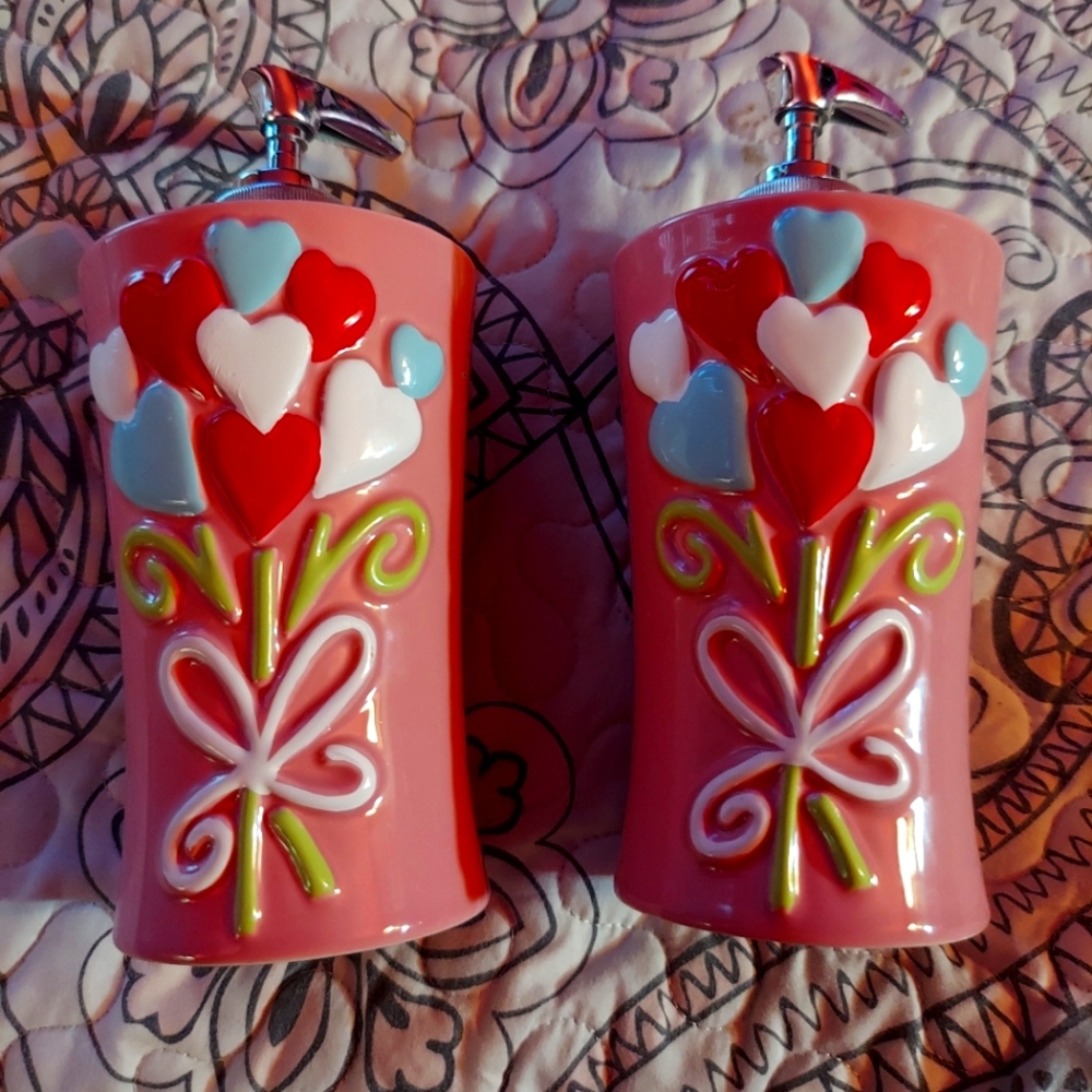 Set of Two Lovely Hearts Lotion Pumps Container Only